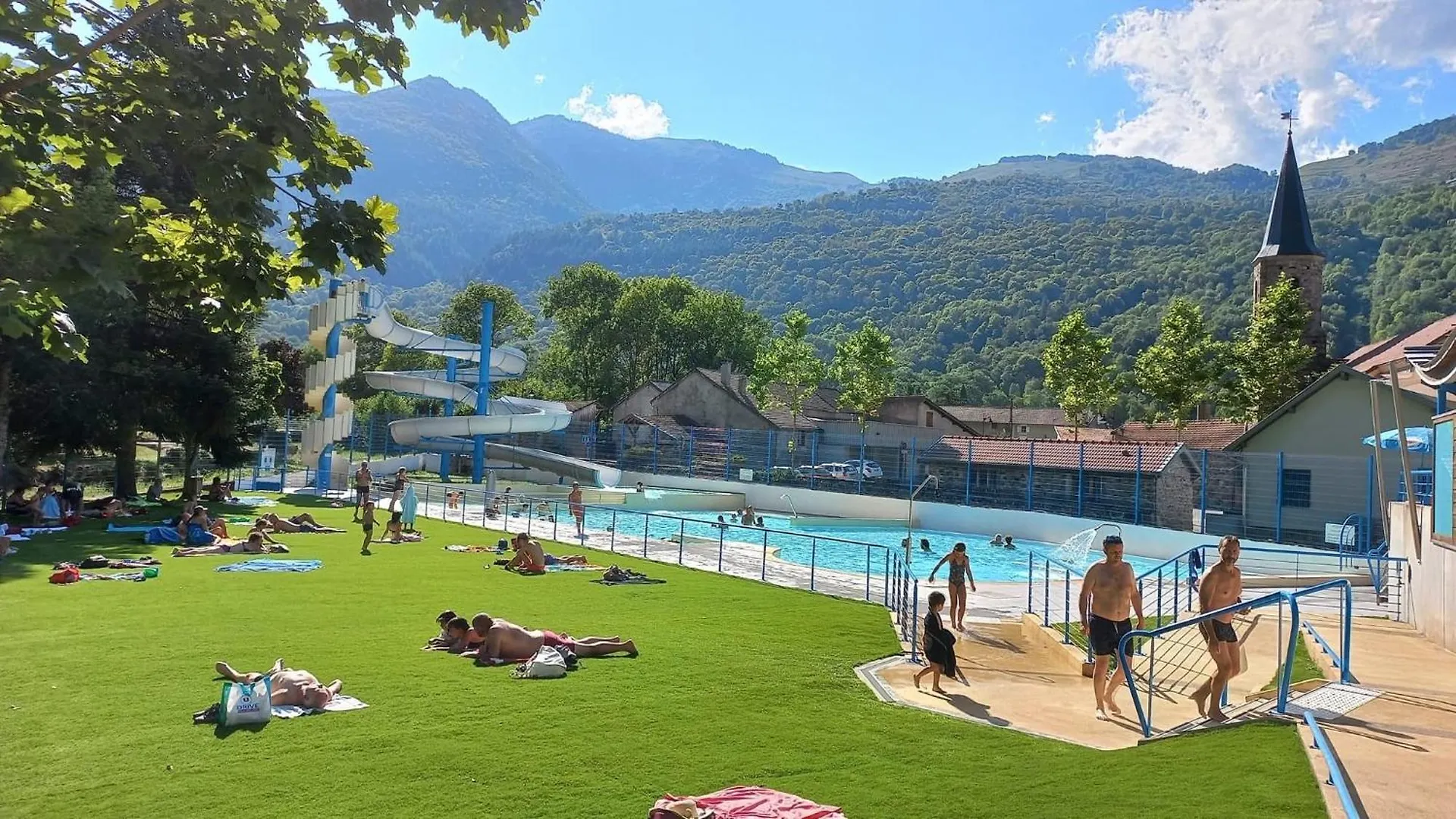 Maison Du Plateau De Beille Les Cabannes  0*, Les Cabannes (Ariege)